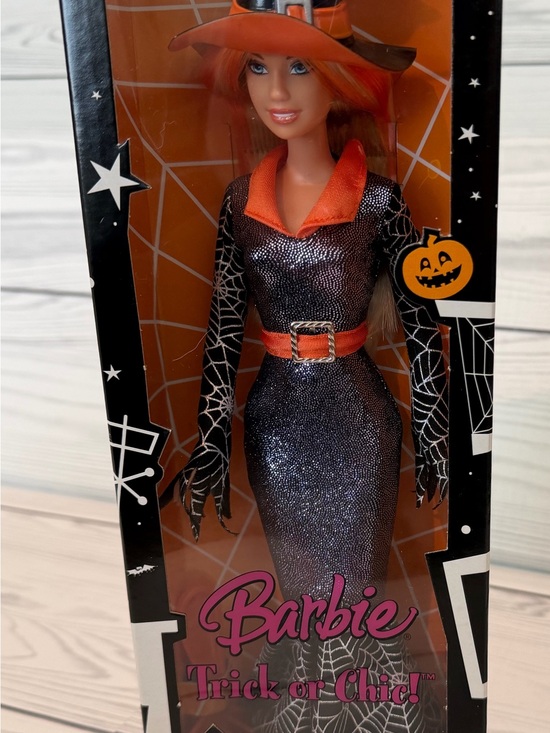 Barbie Other - 2008 Barbie Halloween Witch Doll - Black, Orange, Silver, new, unopened